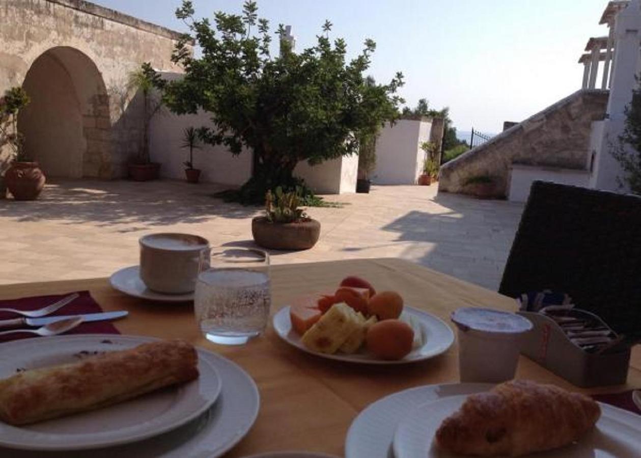 Hotel Masseria Fortificata Donnaloia Монополі Екстер'єр фото