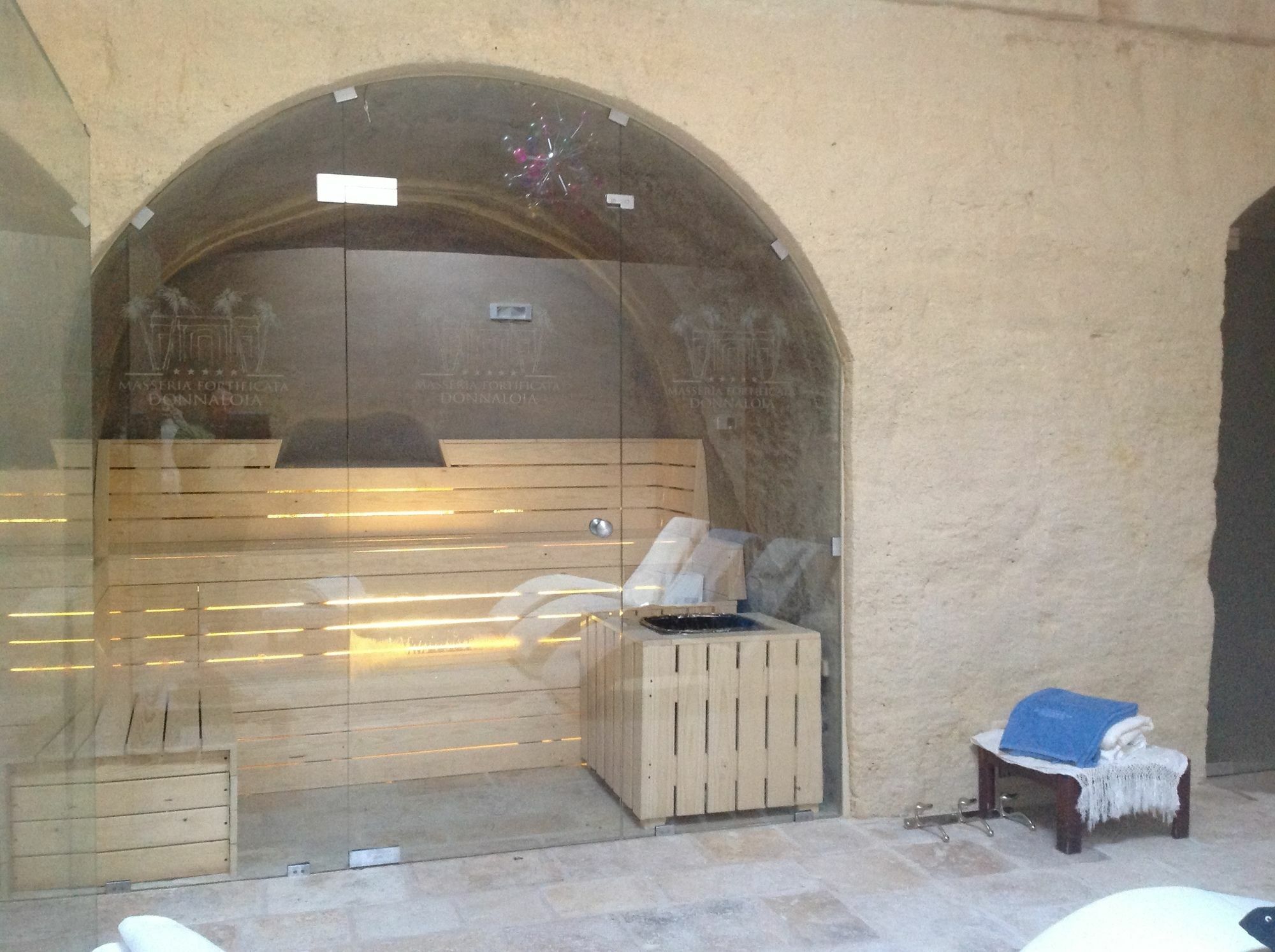 Hotel Masseria Fortificata Donnaloia Монополі Екстер'єр фото
